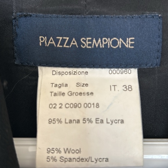 Piazza Sempione long black jacket with 4 buttons. Size 4 - Picture 3 of 3